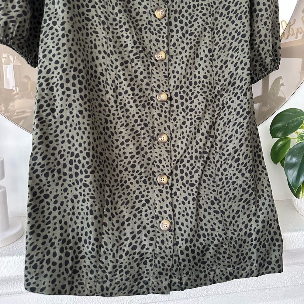 Wrangler Retro Cheetah Pattern Button Up Dress Of… - image 3